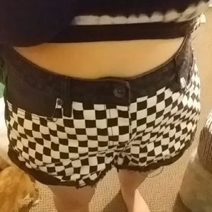 Frayed Checkered High Rise Short